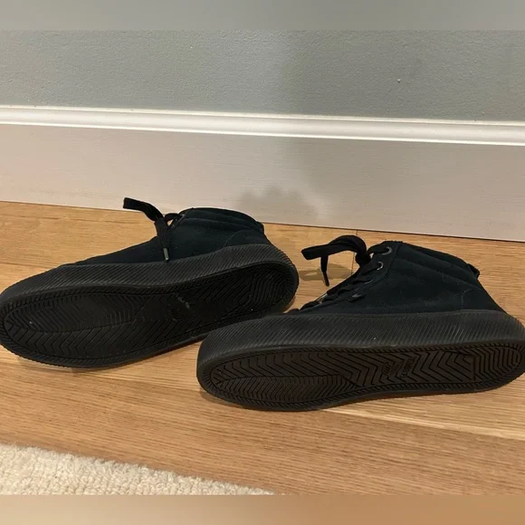 Cariuma OCA High All Black Suede Sneaker Women - Women / All Black / 8 x 1 - Picture 8 of 9